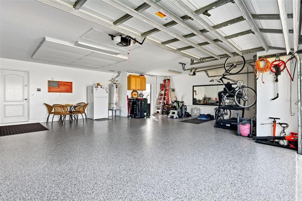 Active With Contract: $564,900 (3 beds, 3 baths, 2153 Square Feet)