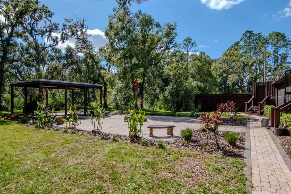 For Sale: $429,900 (4 beds, 2 baths, 1782 Square Feet)