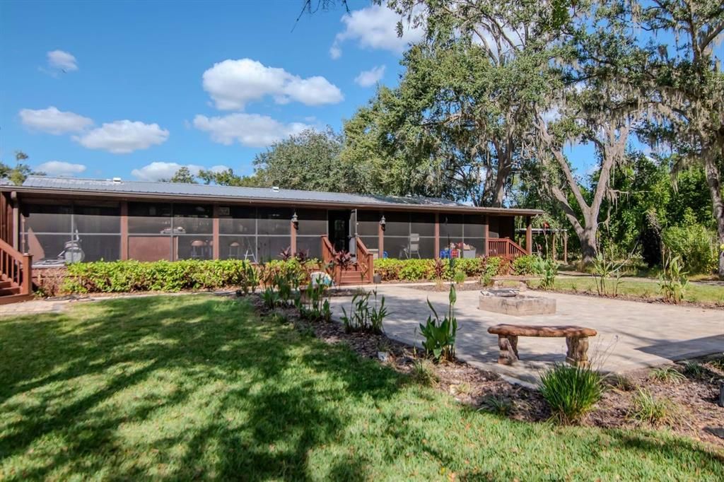 For Sale: $429,900 (4 beds, 2 baths, 1782 Square Feet)