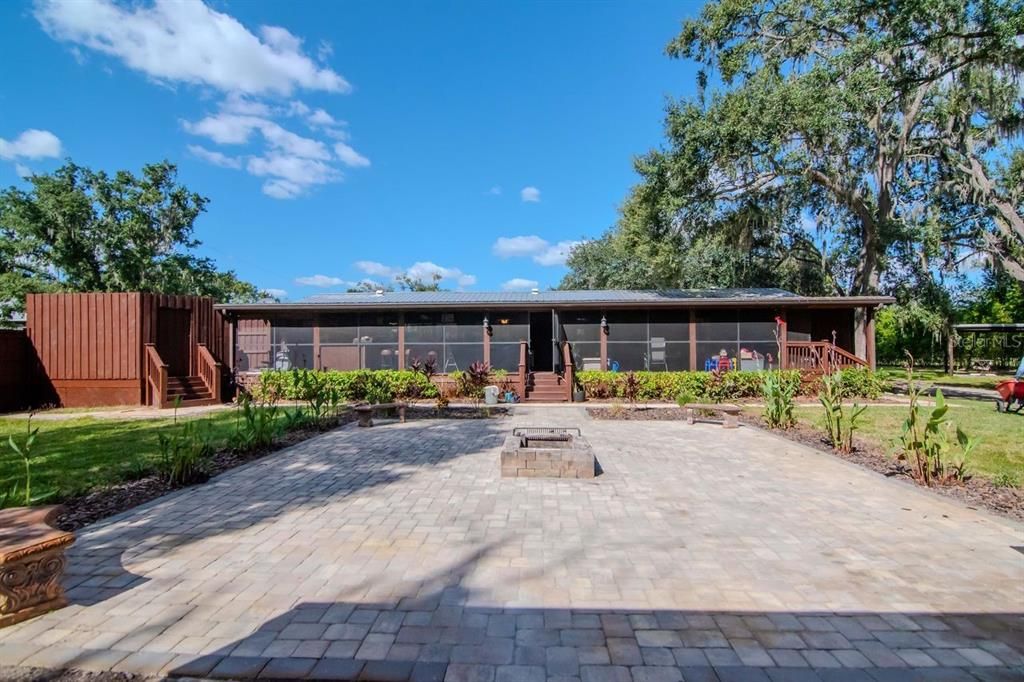 For Sale: $429,900 (4 beds, 2 baths, 1782 Square Feet)