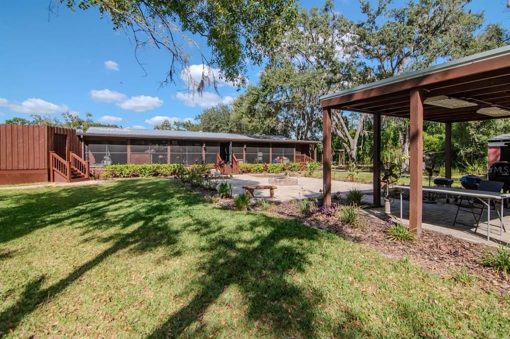 For Sale: $429,900 (4 beds, 2 baths, 1782 Square Feet)