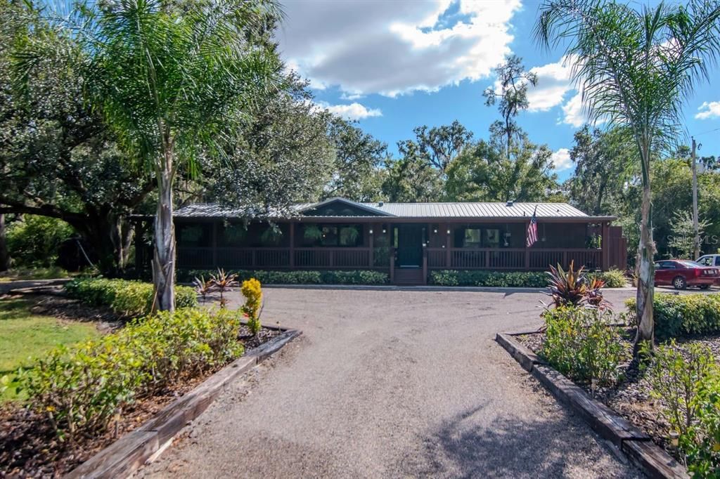 For Sale: $429,900 (4 beds, 2 baths, 1782 Square Feet)