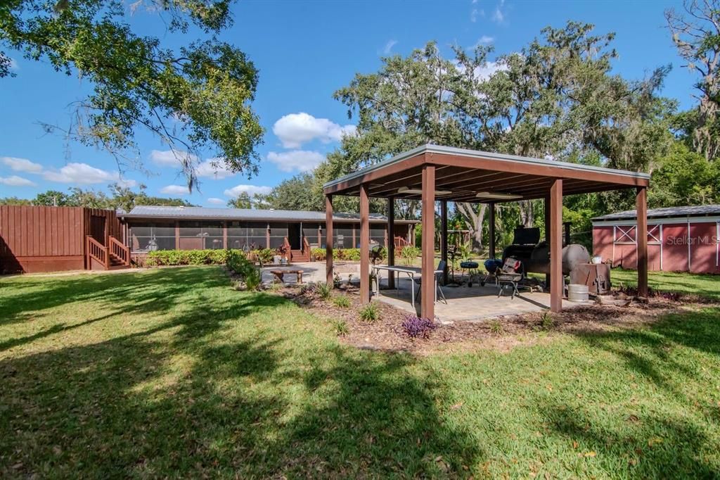 For Sale: $429,900 (4 beds, 2 baths, 1782 Square Feet)