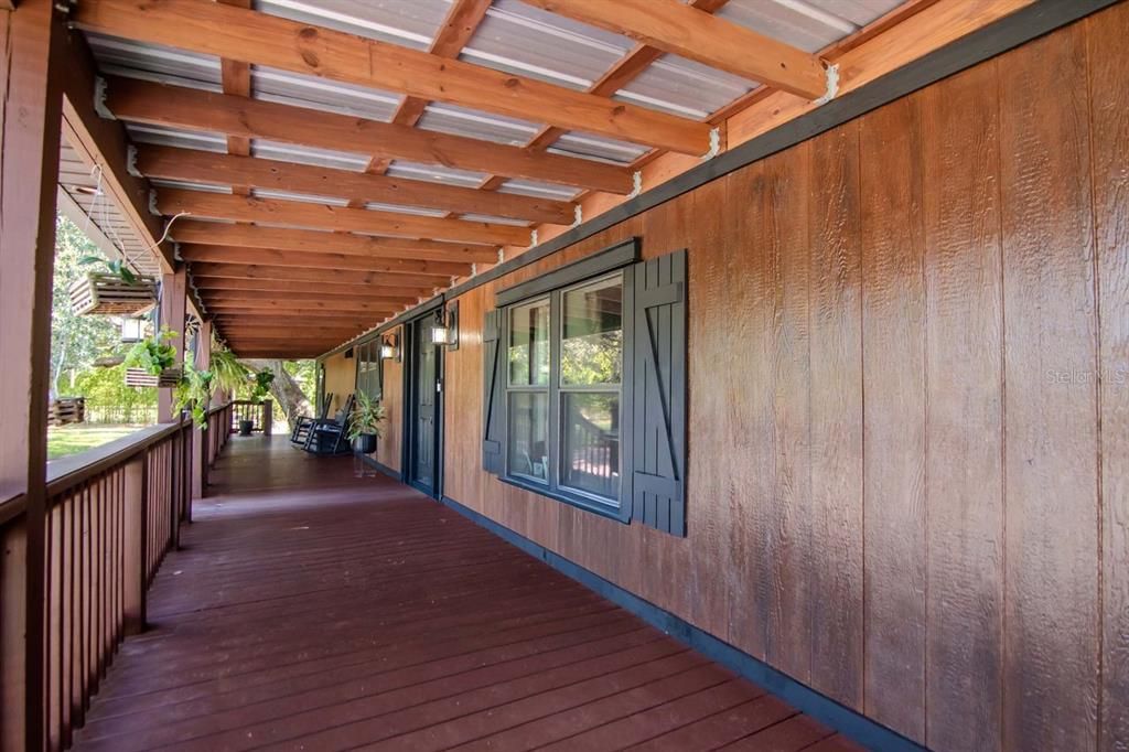 For Sale: $429,900 (4 beds, 2 baths, 1782 Square Feet)