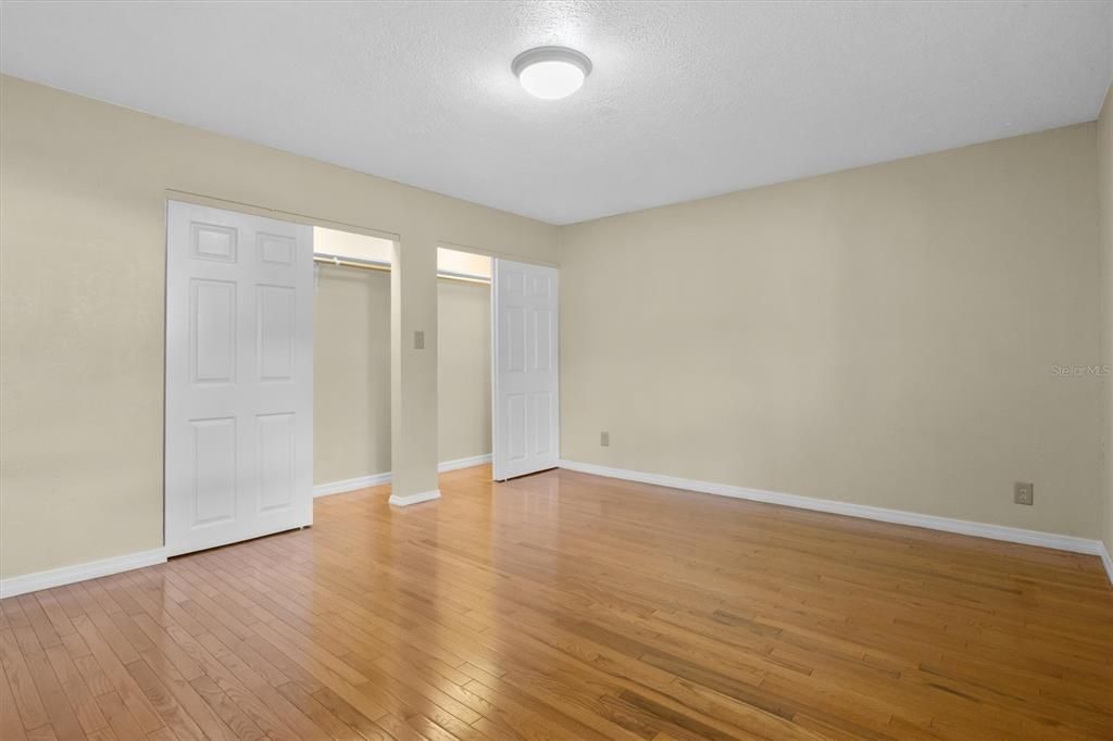 For Sale: $539,900 (5 beds, 4 baths, 3158 Square Feet)