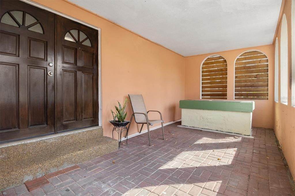 For Sale: $539,900 (5 beds, 4 baths, 3158 Square Feet)