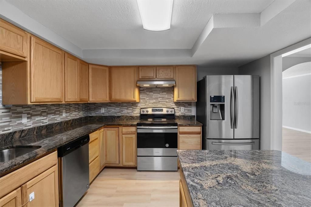 For Sale: $539,900 (5 beds, 4 baths, 3158 Square Feet)