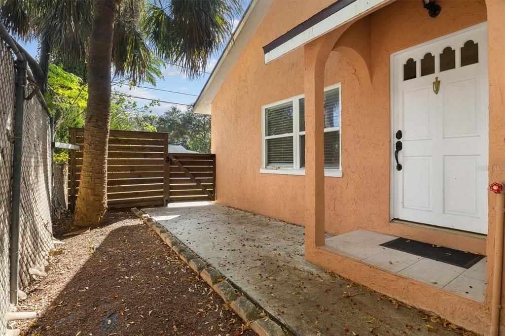 For Sale: $539,900 (5 beds, 4 baths, 3158 Square Feet)