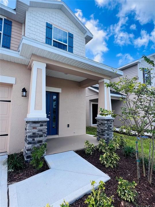 En Venta: $441,900 (4 camas, 2 baños, 2335 Pies cuadrados)