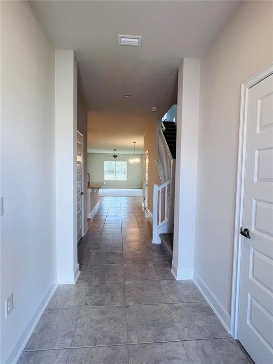 En Venta: $441,900 (4 camas, 2 baños, 2335 Pies cuadrados)