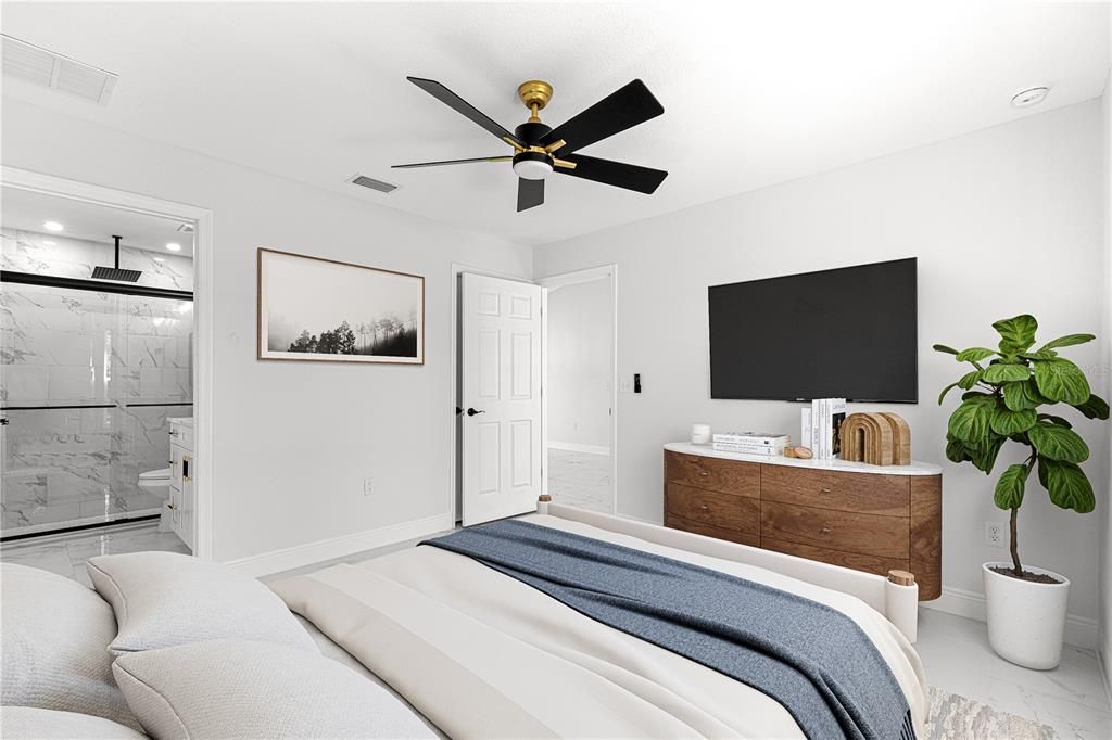 Active With Contract: $245,000 (3 beds, 2 baths, 1156 Square Feet)