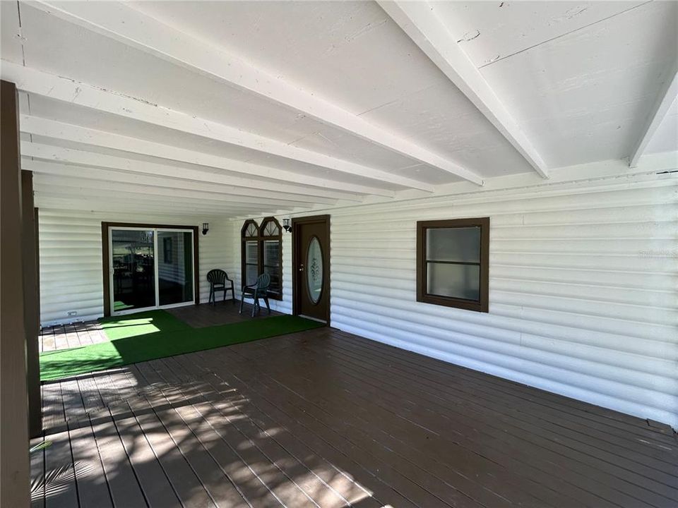 На продажу: $650,000 (5 спален, 3 ванн, 1836 Квадратных фут)