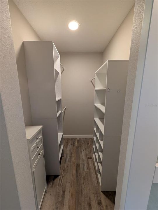 For Rent: $2,995 (3 beds, 2 baths, 2103 Square Feet)