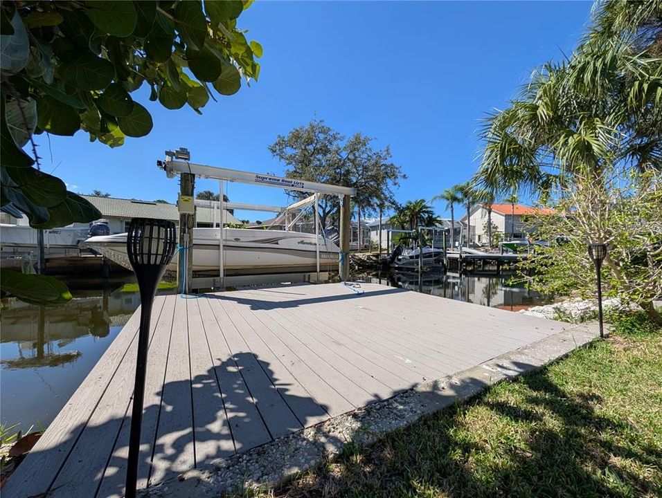 For Rent: $2,995 (3 beds, 2 baths, 2103 Square Feet)