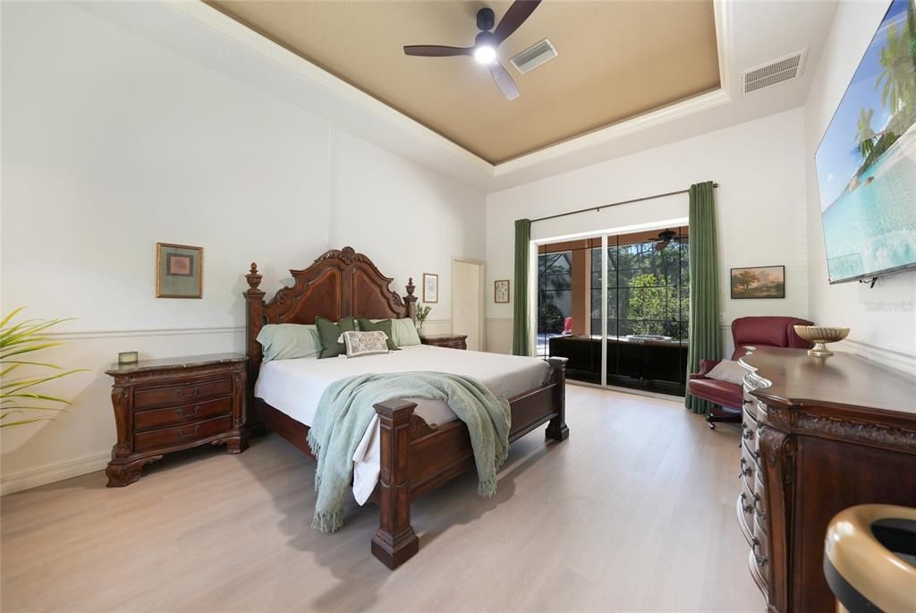 En Venta: $999,000 (6 camas, 6 baños, 4532 Pies cuadrados)