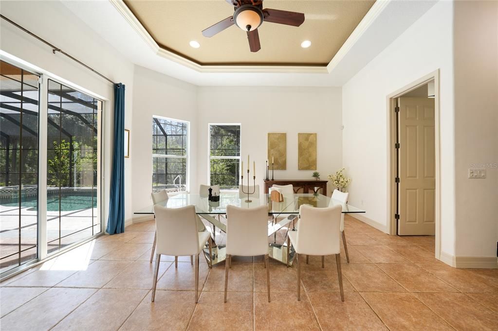 En Venta: $999,000 (6 camas, 6 baños, 4532 Pies cuadrados)