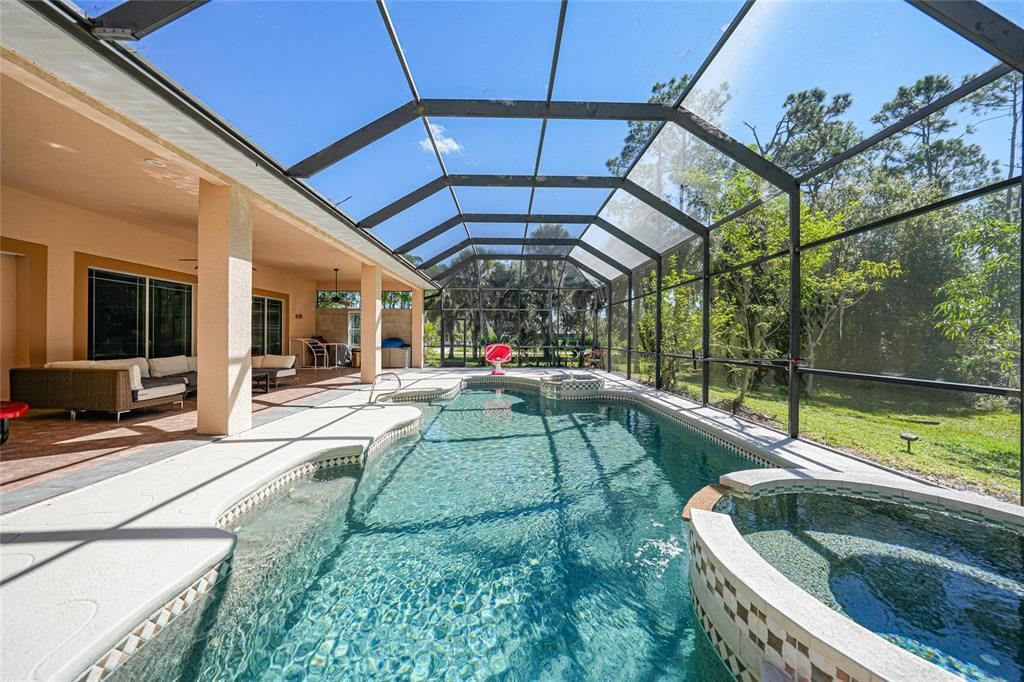 En Venta: $999,000 (6 camas, 6 baños, 4532 Pies cuadrados)