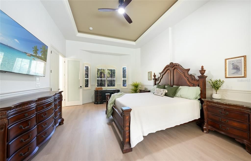 En Venta: $999,000 (6 camas, 6 baños, 4532 Pies cuadrados)