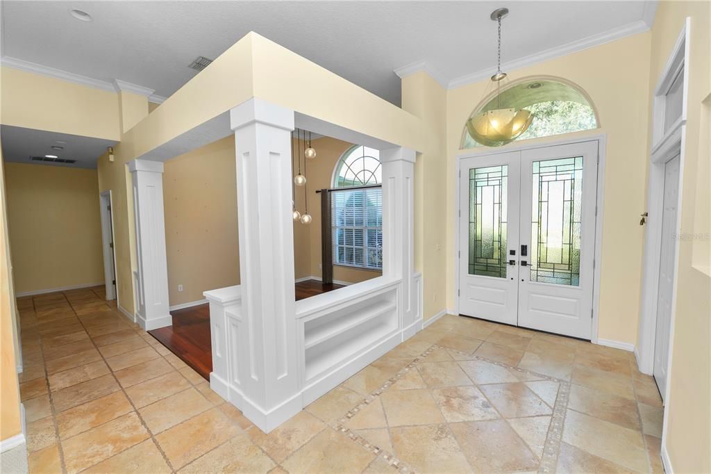 合同活跃: $920,000 (5 贝兹, 3 浴室, 3544 平方英尺)