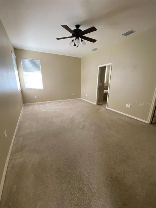 En Renta: $2,100 (3 camas, 2 baños, 1681 Pies cuadrados)