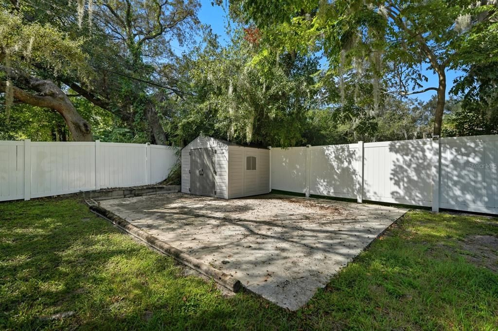 合同活跃: $197,000 (3 贝兹, 2 浴室, 1314 平方英尺)