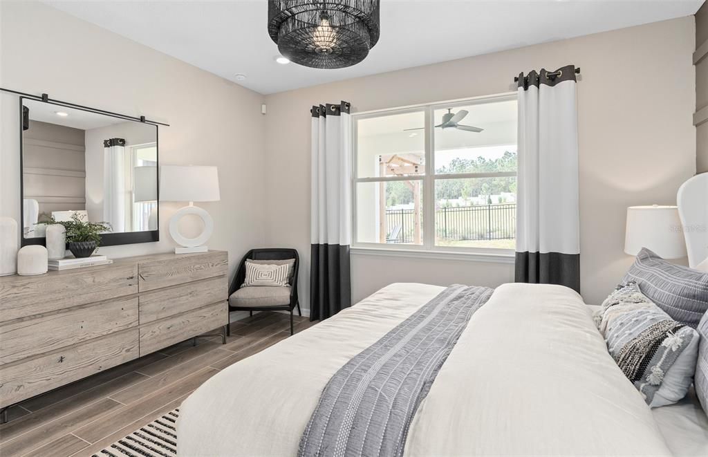 For Sale: $414,160 (2 beds, 2 baths, 1405 Square Feet)