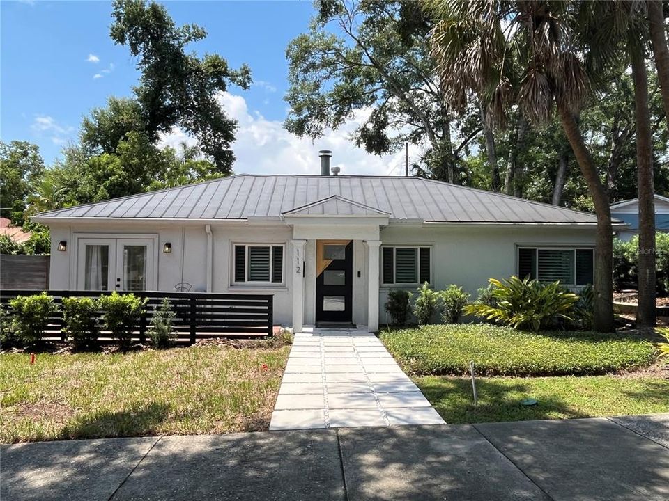 В аренду: $2,899 (2 спален, 2 ванн, 1244 Квадратных фут)