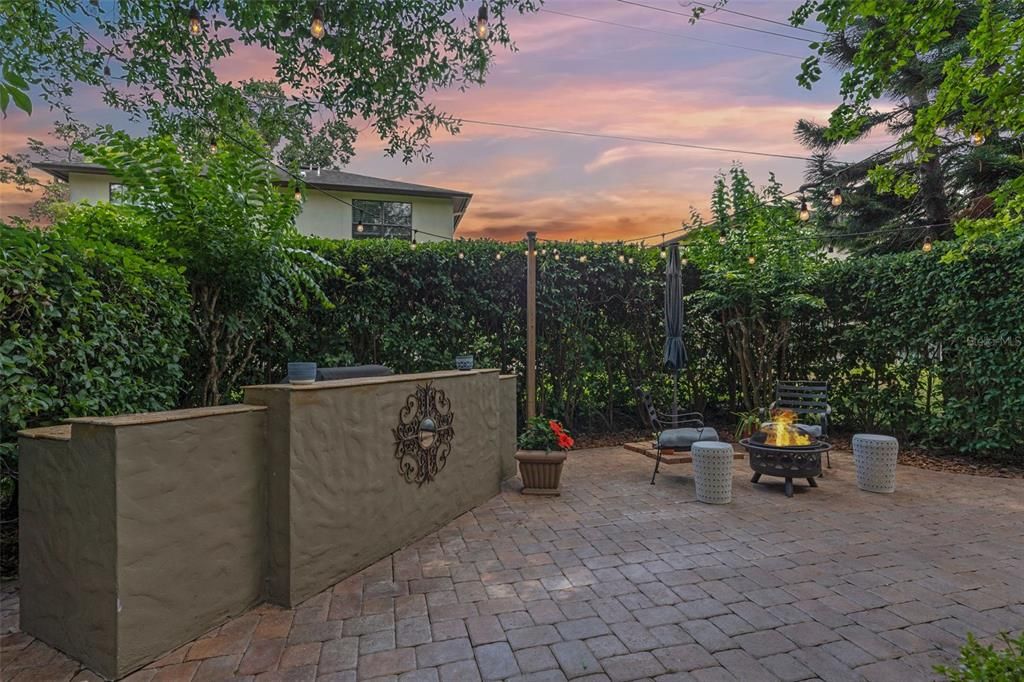 For Rent: $3,195 (3 beds, 2 baths, 1775 Square Feet)