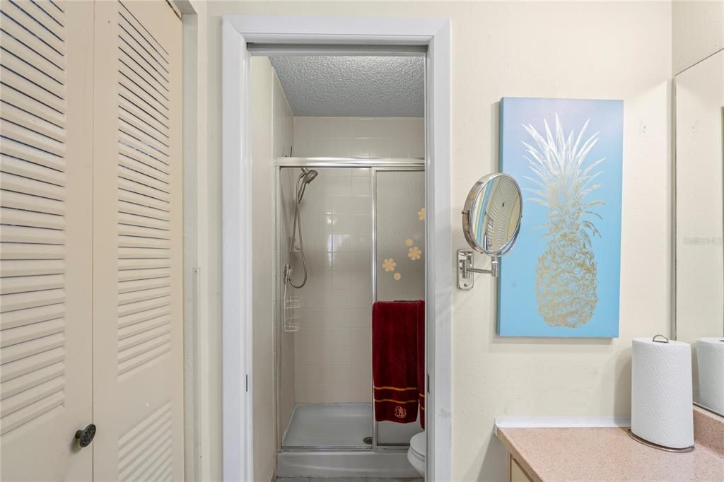 For Sale: $133,000 (2 beds, 2 baths, 1103 Square Feet)