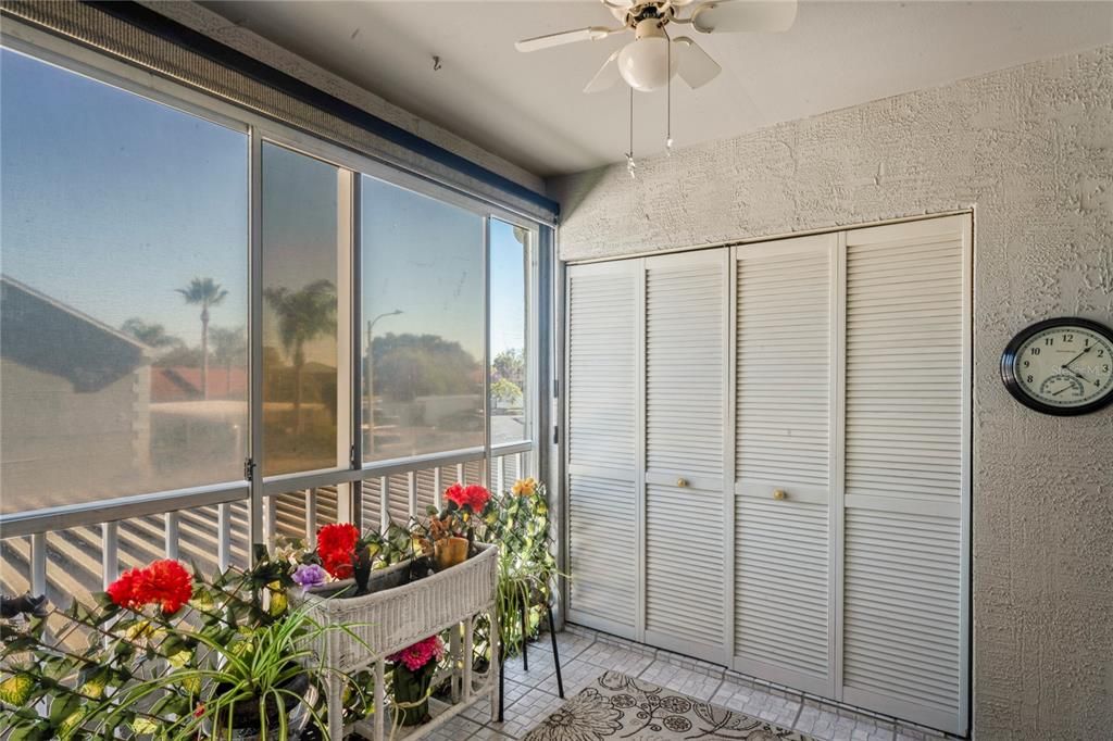 For Sale: $133,000 (2 beds, 2 baths, 1103 Square Feet)