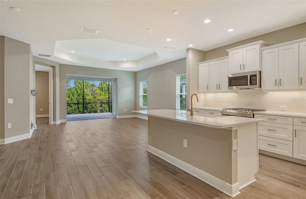 For Sale: $416,990 (2 beds, 2 baths, 1638 Square Feet)