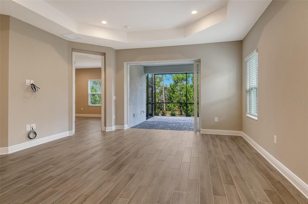 For Sale: $416,990 (2 beds, 2 baths, 1638 Square Feet)