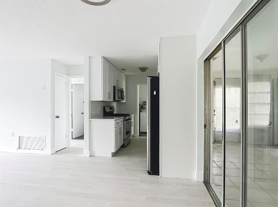 待售: $219,000 (3 贝兹, 2 浴室, 1213 平方英尺)