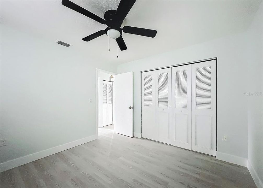 待售: $219,000 (3 贝兹, 2 浴室, 1213 平方英尺)