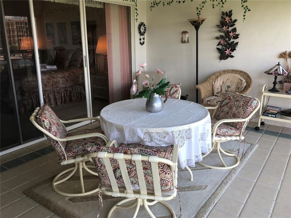 En Renta: $2,300 (1 camas, 1 baños, 1050 Pies cuadrados)