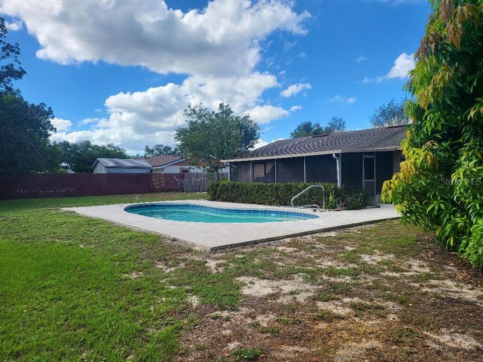 For Sale: $280,500 (3 beds, 2 baths, 1530 Square Feet)