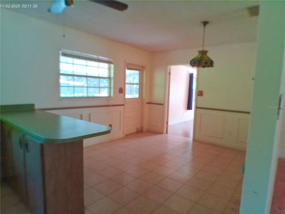For Sale: $280,500 (3 beds, 2 baths, 1530 Square Feet)