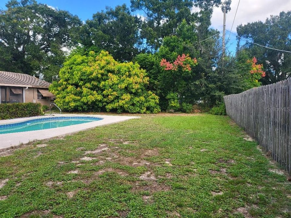 For Sale: $280,500 (3 beds, 2 baths, 1530 Square Feet)