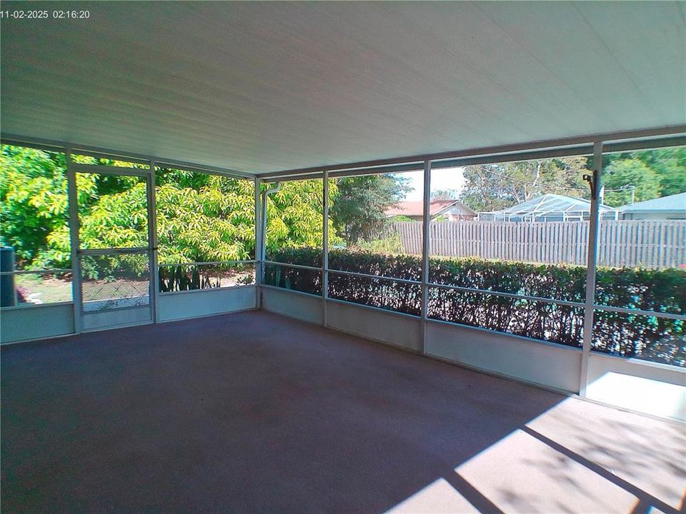For Sale: $280,500 (3 beds, 2 baths, 1530 Square Feet)