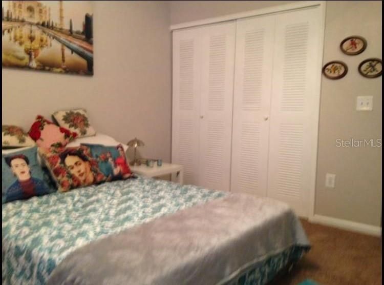 En Venta: $178,000 (2 camas, 2 baños, 889 Pies cuadrados)