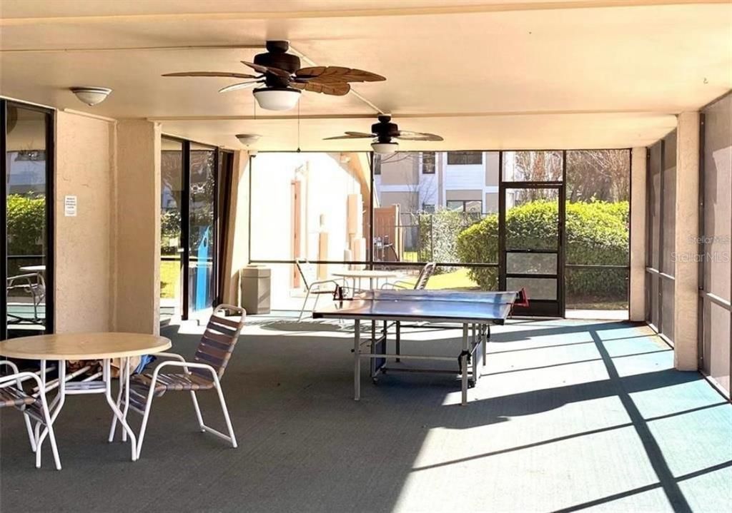 En Venta: $178,000 (2 camas, 2 baños, 889 Pies cuadrados)