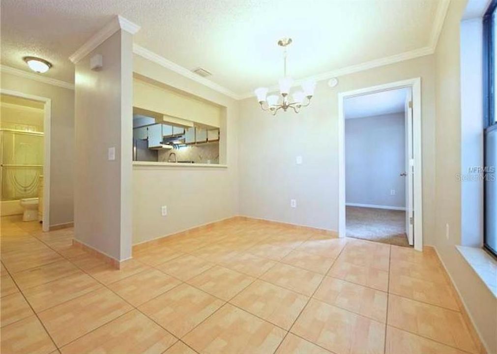 En Venta: $178,000 (2 camas, 2 baños, 889 Pies cuadrados)