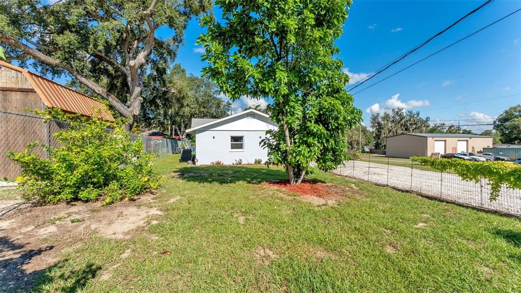 For Sale: $259,000 (4 beds, 1 baths, 1125 Square Feet)