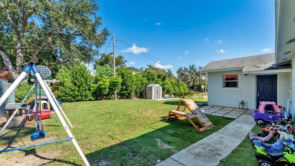 For Sale: $259,000 (4 beds, 1 baths, 1125 Square Feet)