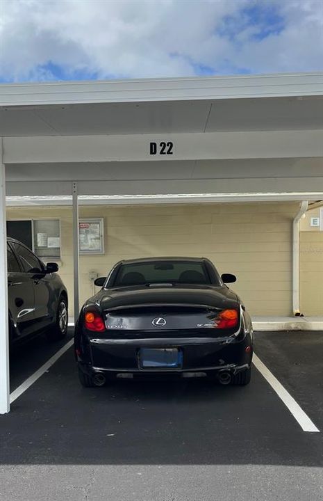 For Sale: $250,000 (1 beds, 1 baths, 650 Square Feet)