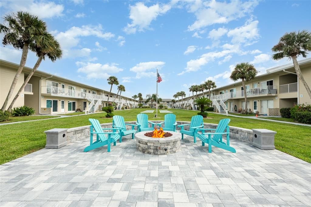 For Sale: $250,000 (1 beds, 1 baths, 650 Square Feet)