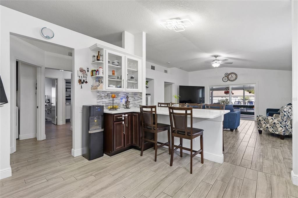 Active With Contract: $375,000 (3 beds, 2 baths, 1832 Square Feet)