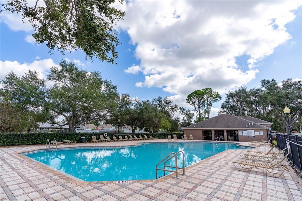 Active With Contract: $375,000 (3 beds, 2 baths, 1832 Square Feet)