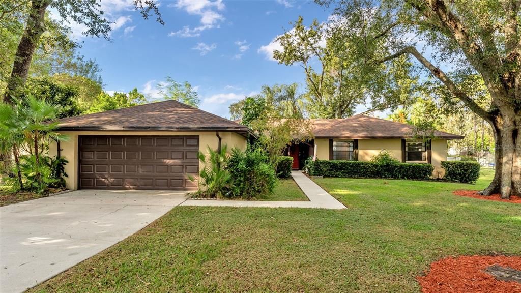 最近售出: $449,900 (4 贝兹, 2 浴室, 2051 平方英尺)