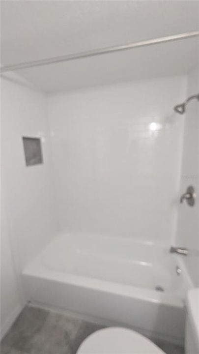 For Rent: $1,450 (2 beds, 2 baths, 828 Square Feet)